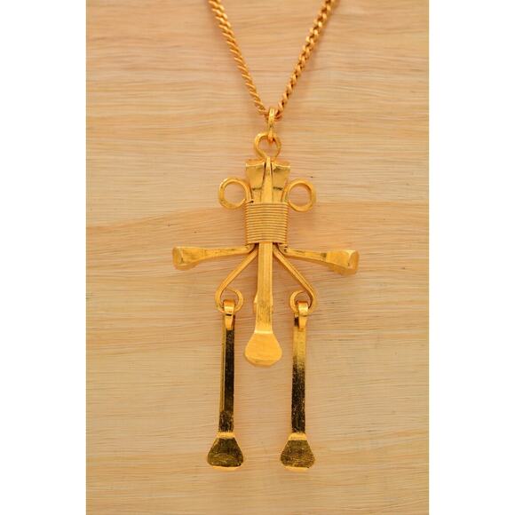 Mustad Vintage Pendant Necklace Chunky Gold Tone Abstract Heavy Signed Bin7B - Picture 7 of 12